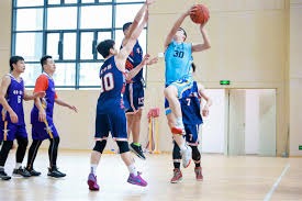 [NBA]记者：每支东部球队都认为他们距离闯入总决赛就差浓眉一个人