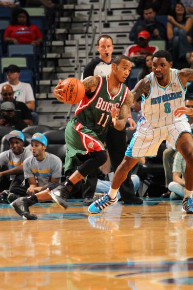 力上领先于 力上领先于